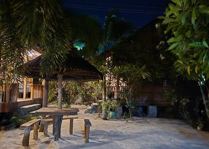 Jjs Backpackers Village Siquijor