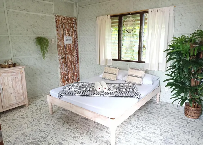 Cliff Garden Hostel Siquijor